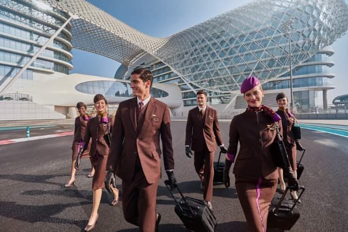 طيران الاتحاد" تعلن عن حملة توظيف كبرى لضم أكثر من 2000 موظف جديد عالميًا