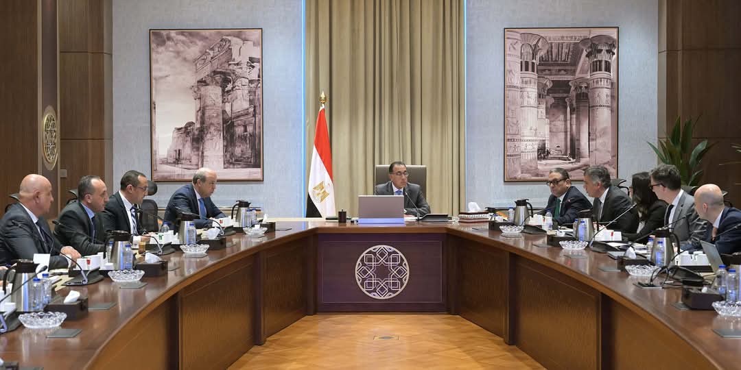 تعاون مصري-فرنسي مرتقب لإدارة وتشغيل المطارات