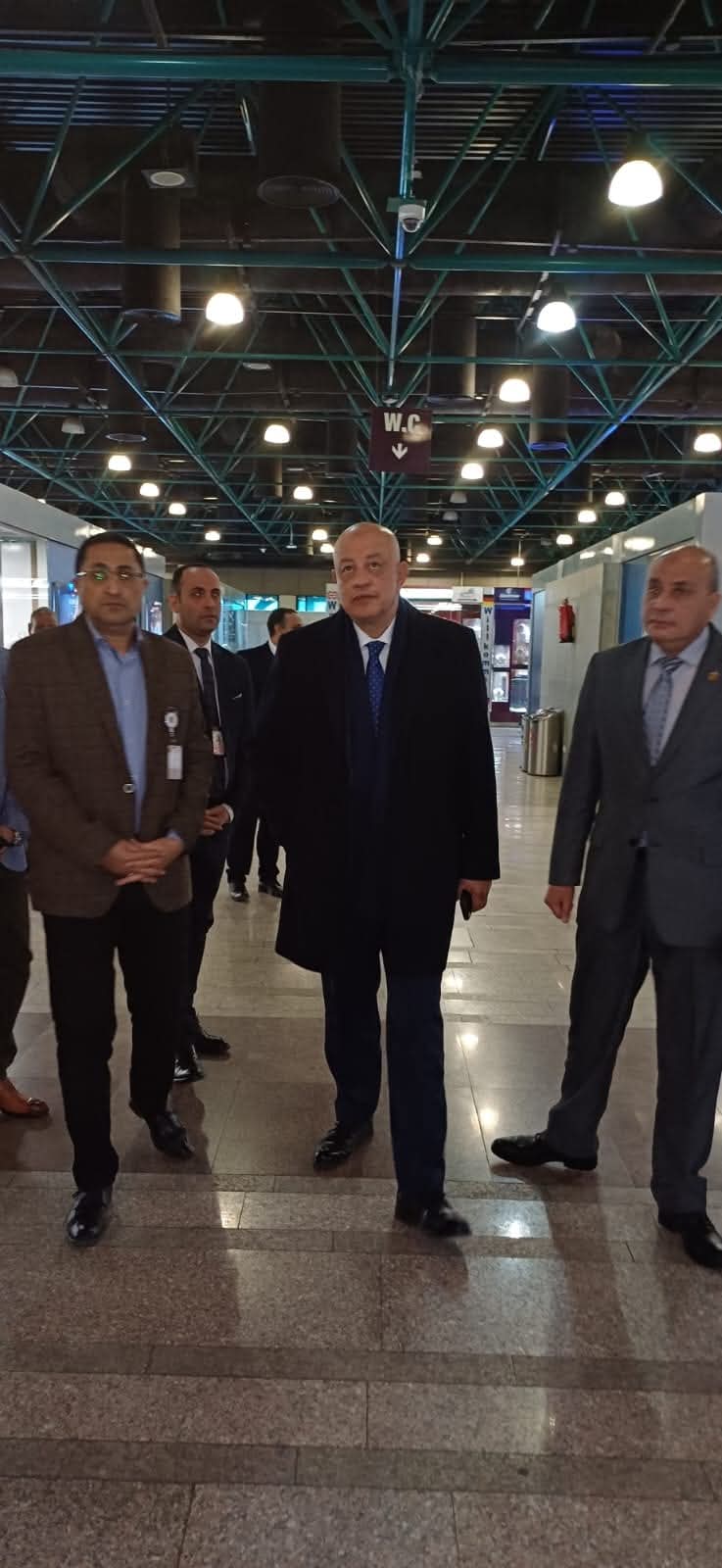 النشار في زيارة مفاجئة لمطار الأقصر الدولي لمتابعة الجاهزية التشغيلية وتعزيز جودة الخدمات