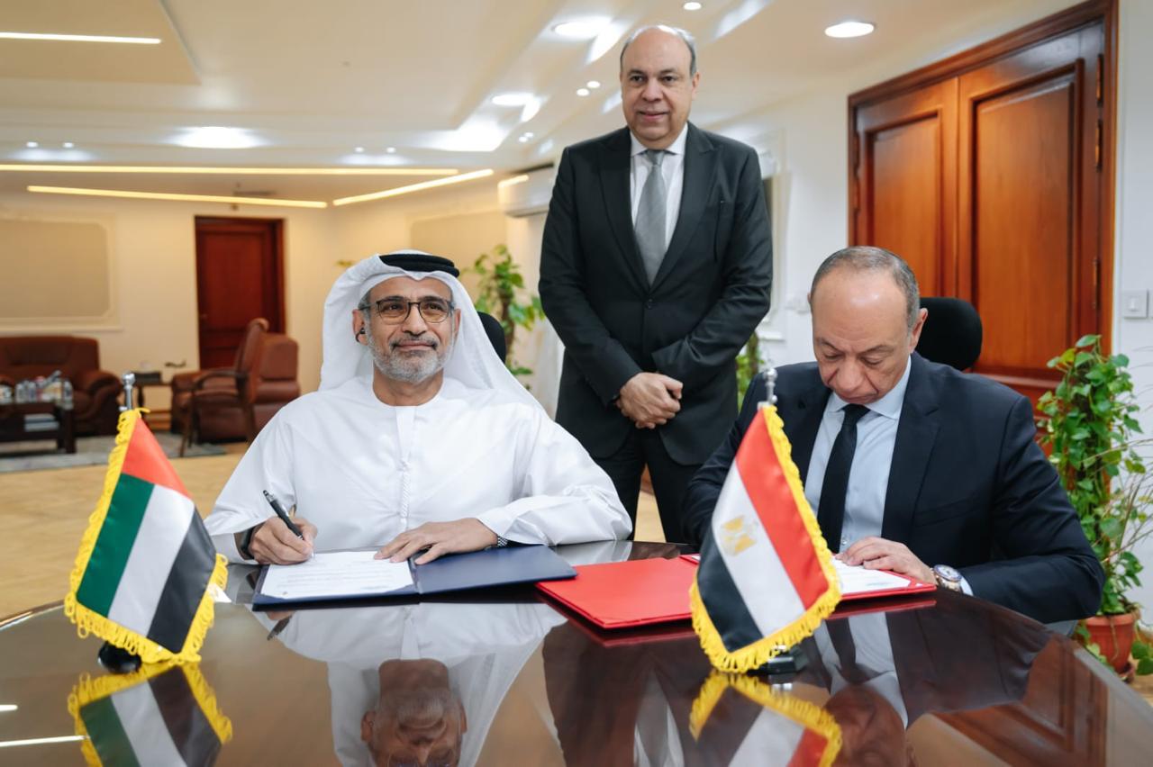 سامح الحفني يشهد توقيع اتفاقية تبادل معرفي مع هيئة الطيران بالإمارات