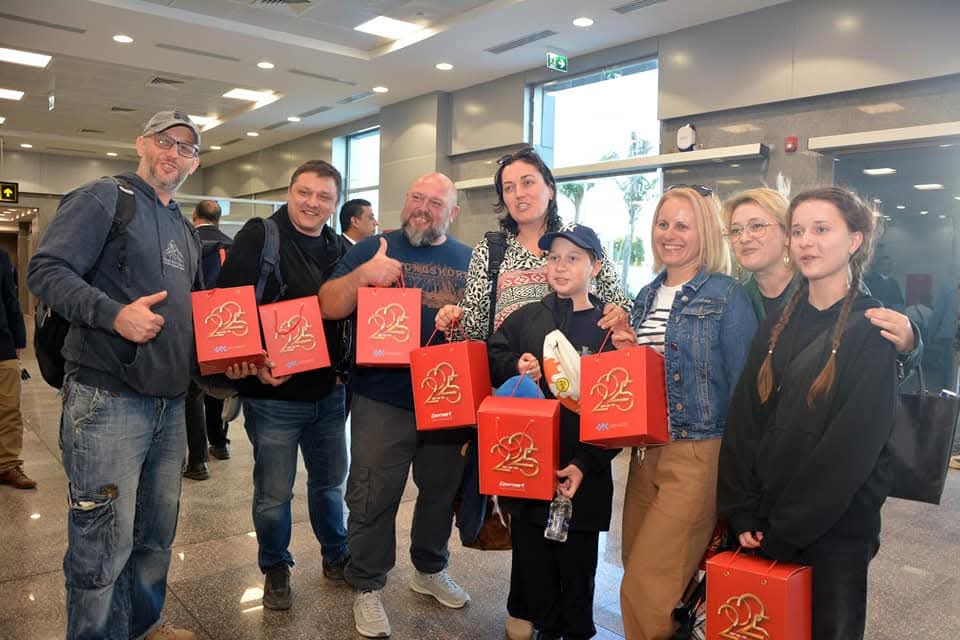 مطار شرم الشيخ الدولي يستقبل العام الجديد بأجواء احتفالية تبهر الركاب من مختلف الجنسيات