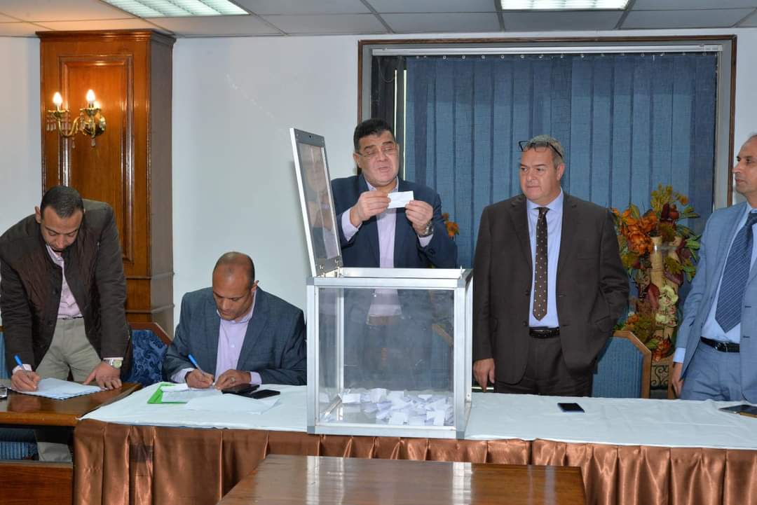 القابضة لمصر للطيران تجرى قرعة الحج لعام ٢٠٢٤/١٤٤٥