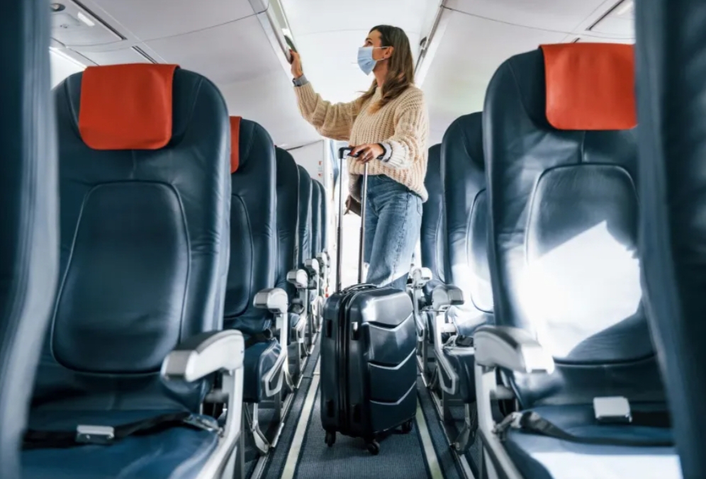 المقعد الأكثر أماناً على متن الطائرة..كيف تحمي نفسك من انتقال الأمراض خلال الرحلة؟