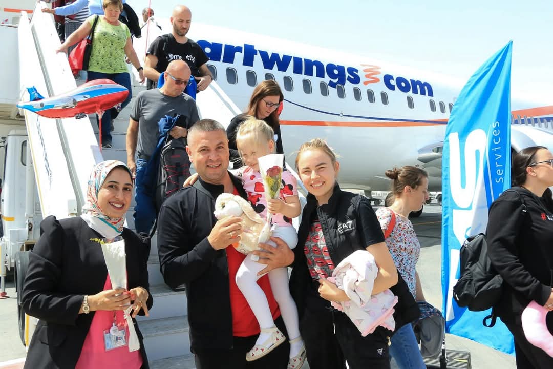 مطار مرسى مطروح الدولي يستقبل أولى رحلات الشارتر من التشيك مع إنطلاق الموسم الصيفي