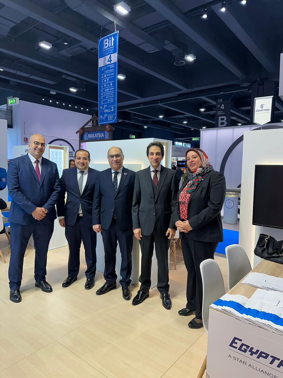 مصرللطيران توقع برتوكولات تعاون مع ممثلي كبري شركات السياحة في إيطاليا