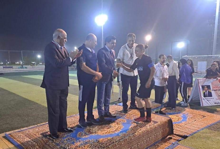 وزير الطيران  يشهد نهائي بطولة الدورى الممتاز لكرة المينى فوتبول للسيدات وفوز ايروسبورت بالبطولة