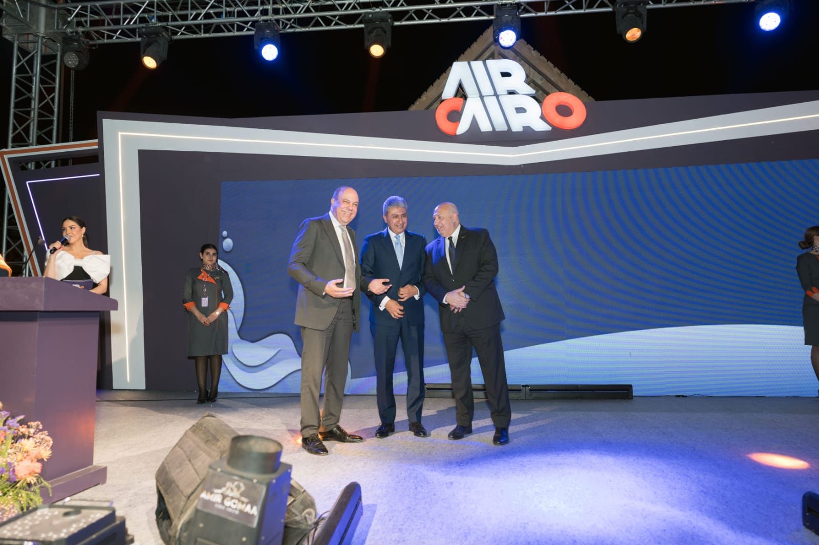 وزير الطيران : إير كايرو نموذجًا وطنيًا ناجحًا في قطاع النقل الجوي