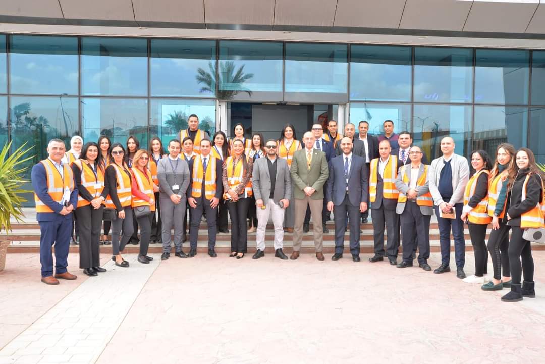 مصر للطيران تنفذ تجربة طوارئ بمطار القاهرة الدولي