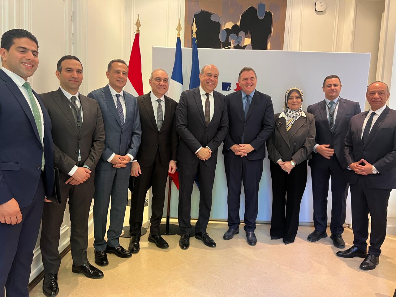 اتفاقية استراتيجية بين مصر وفرنسا لتعزيز التعاون في الطيران المدني