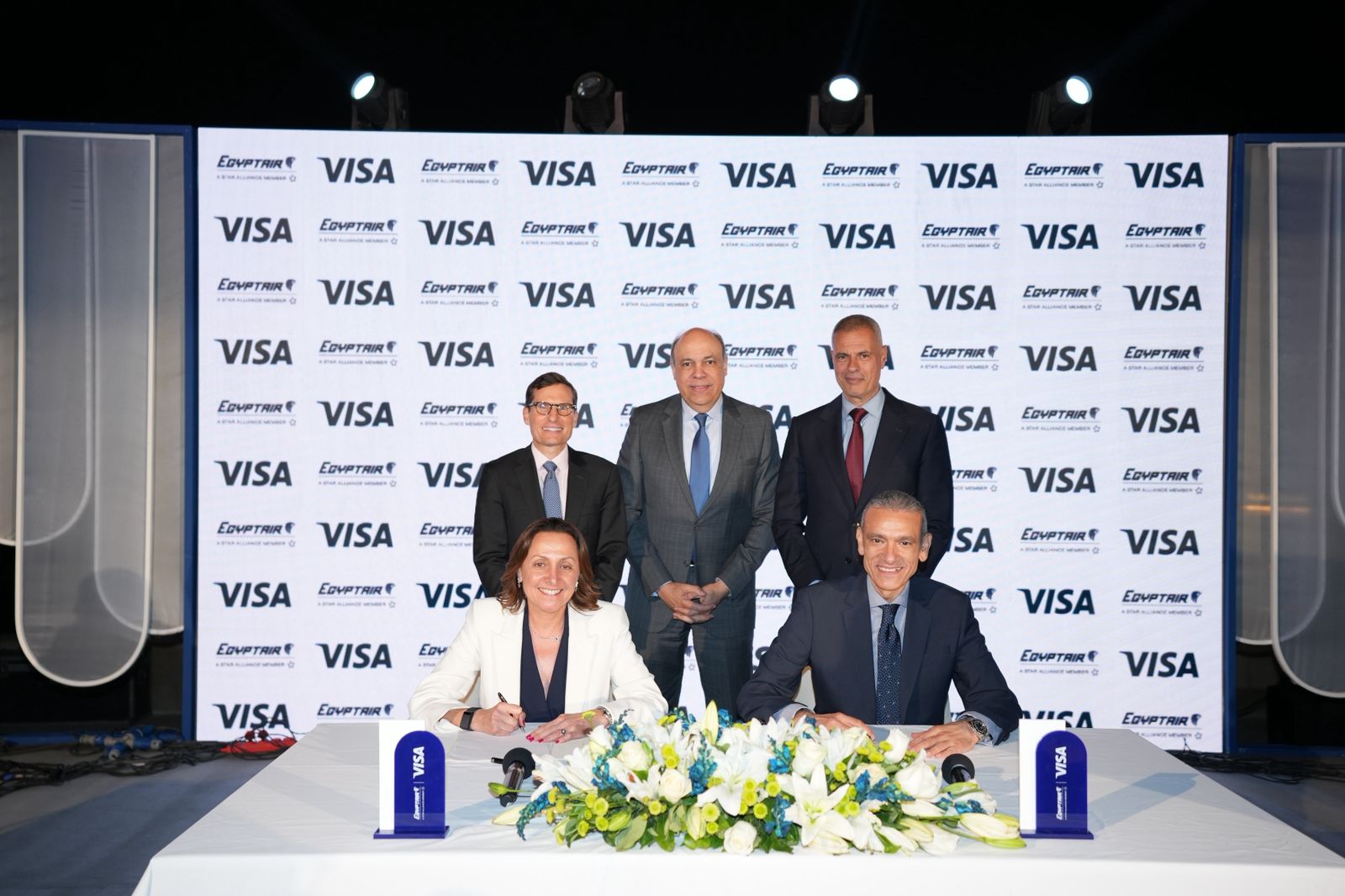 مصر للطيران و"فيزا" تتعاونان لإطلاق حلول تكنولوجية مبتكرة تعزز تجربة السفر وتدعم الشمول المالي في مصر