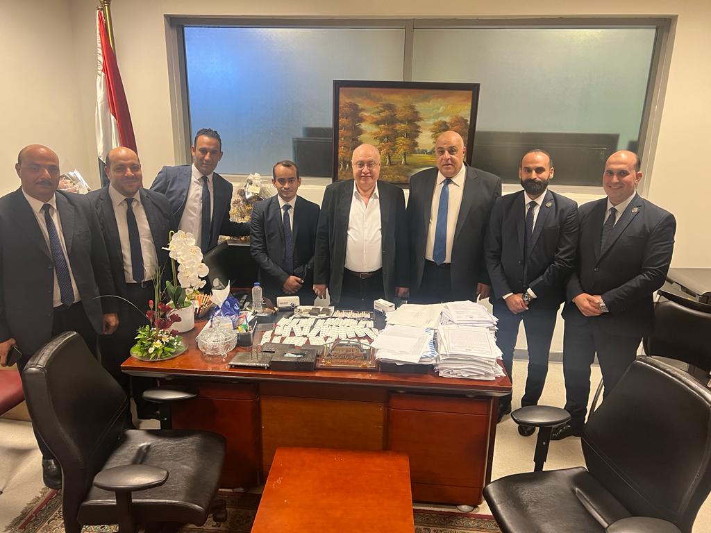 ضبط راكب بحوزته 330 جرام حشيش و 380 قرص ترامادول و 30 سيجارة حشيش