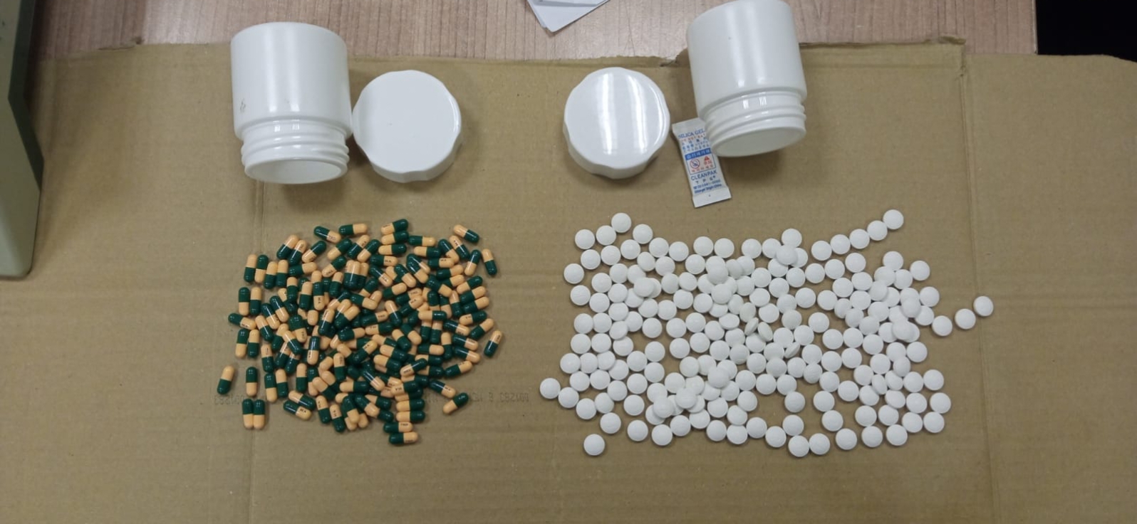 ضبط راكب بحوزته أقراص وكبسول لعقار الترامادول المخدر بمطار القاهرة