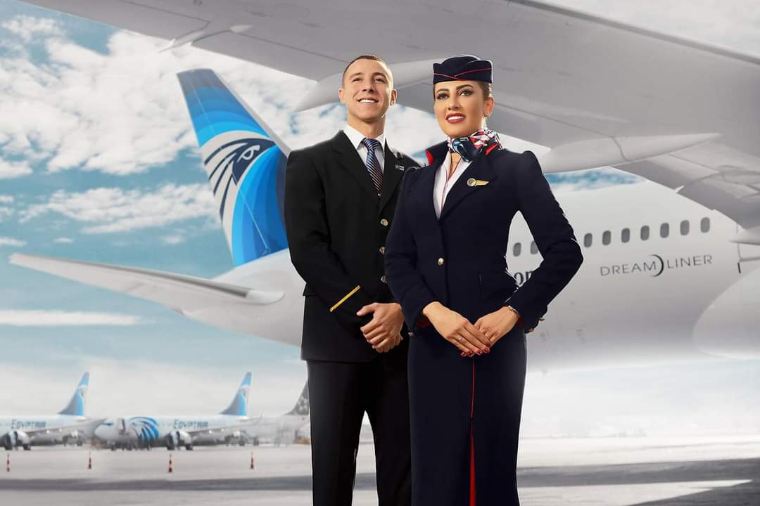 إعلان مصر للطيران عن فرص عمل جديدة في طاقم الضيافة الجوية