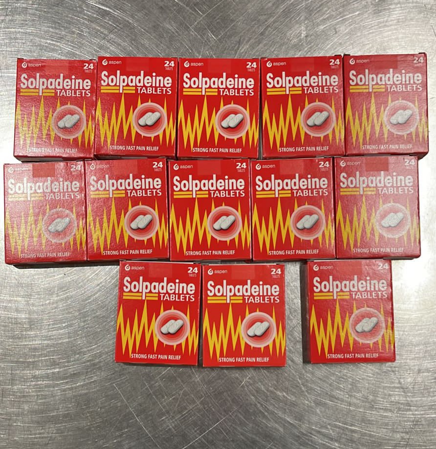 ضبط راكبين بحوزتهما ادوية غير مصرح بتداولها