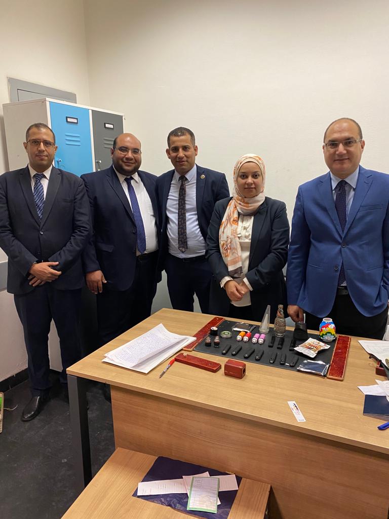 ضبط راكب بحوزته 20 عبوة شيكولاتة وسجائر بمخدر الماريجوانا