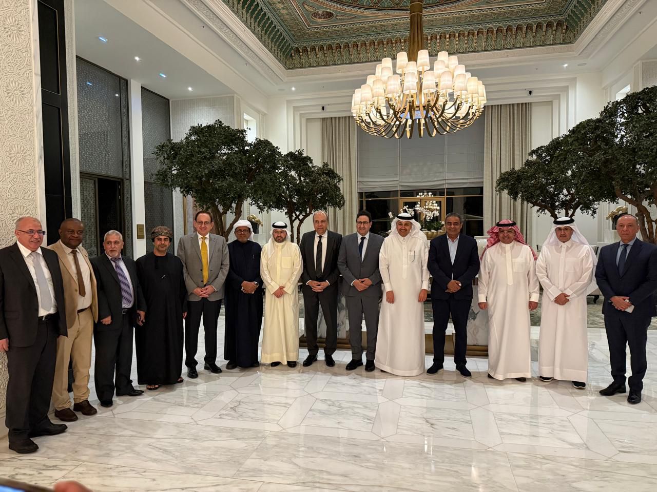 وزير الطيران يشارك في اجتماعات "الطيران العربي" بالرباط دعماً لترشحها لعضوية مجلس الإيكاو