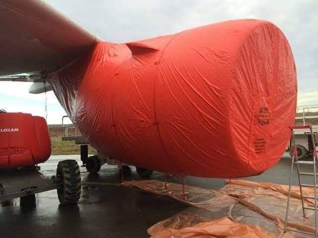 أغطية الطائرات: الدرع الحامي للحفاظ على سلامة وكفاءة الطائرات