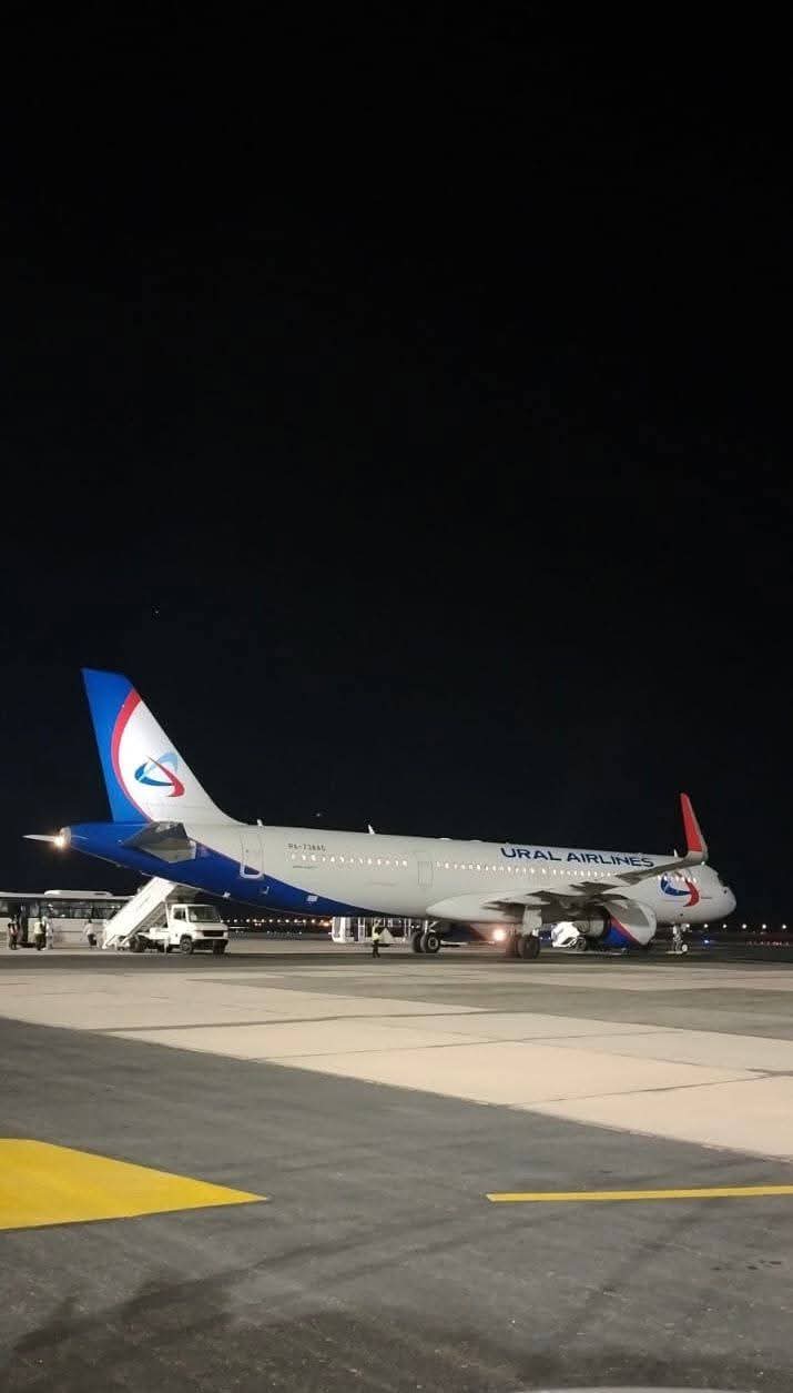 هبوط آمن لطائرة روسية بمطار شرم الشيخ عقب عطل فني مفاجئ في أحد المحركات