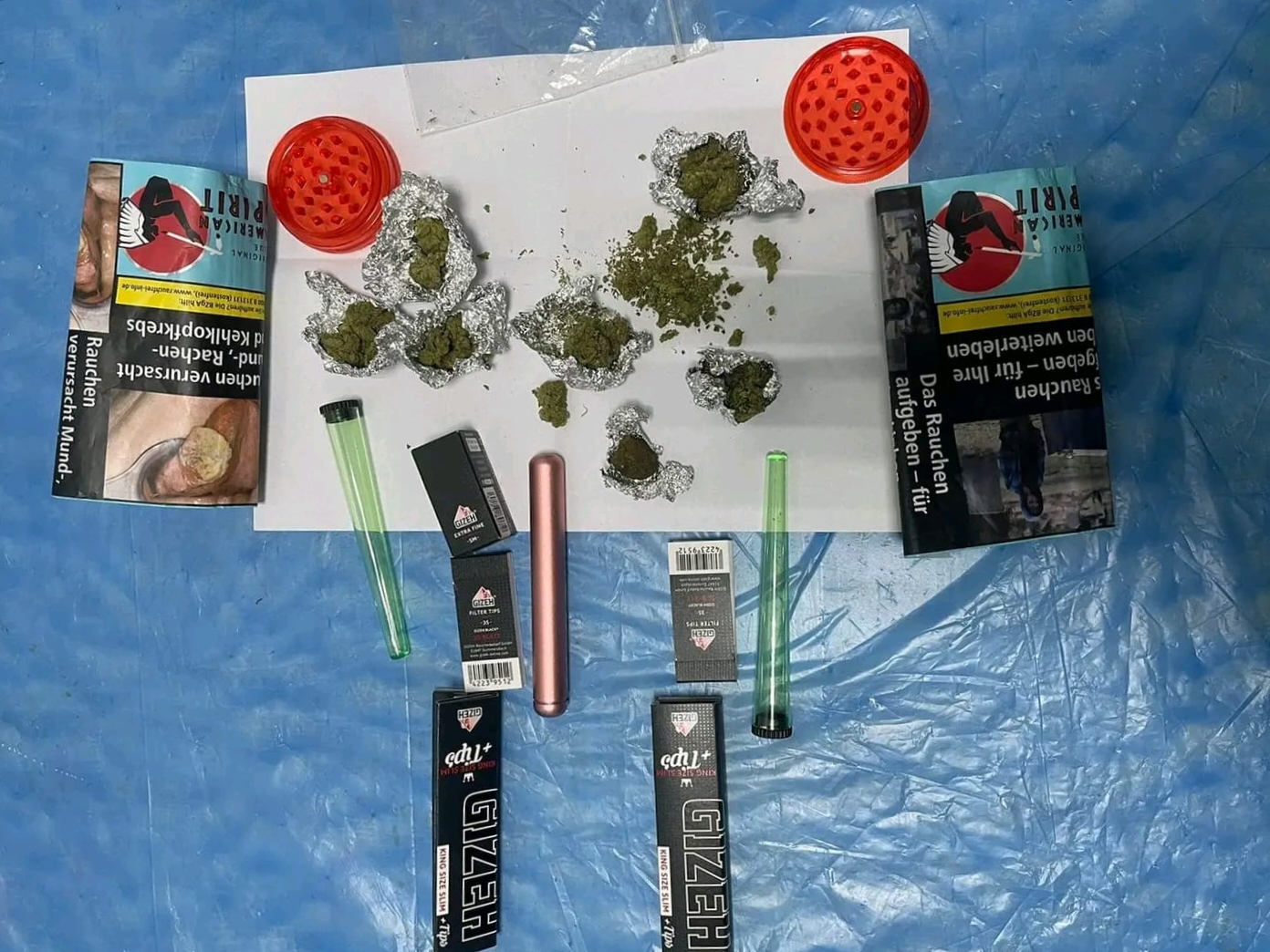 جمارك مطار الغردقة الدولى تضبط كمية من مخدرى المارجوانا والحشيش