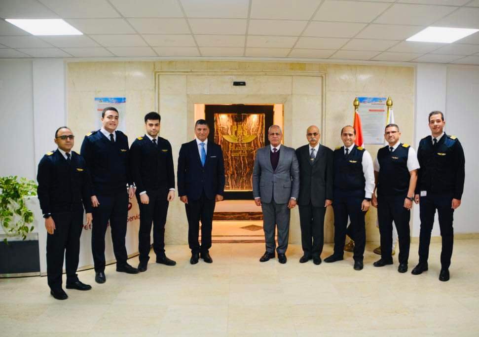 بدء تدريب طياري الهليكوبتر بالأكاديمية المصرية لعلوم الطيران